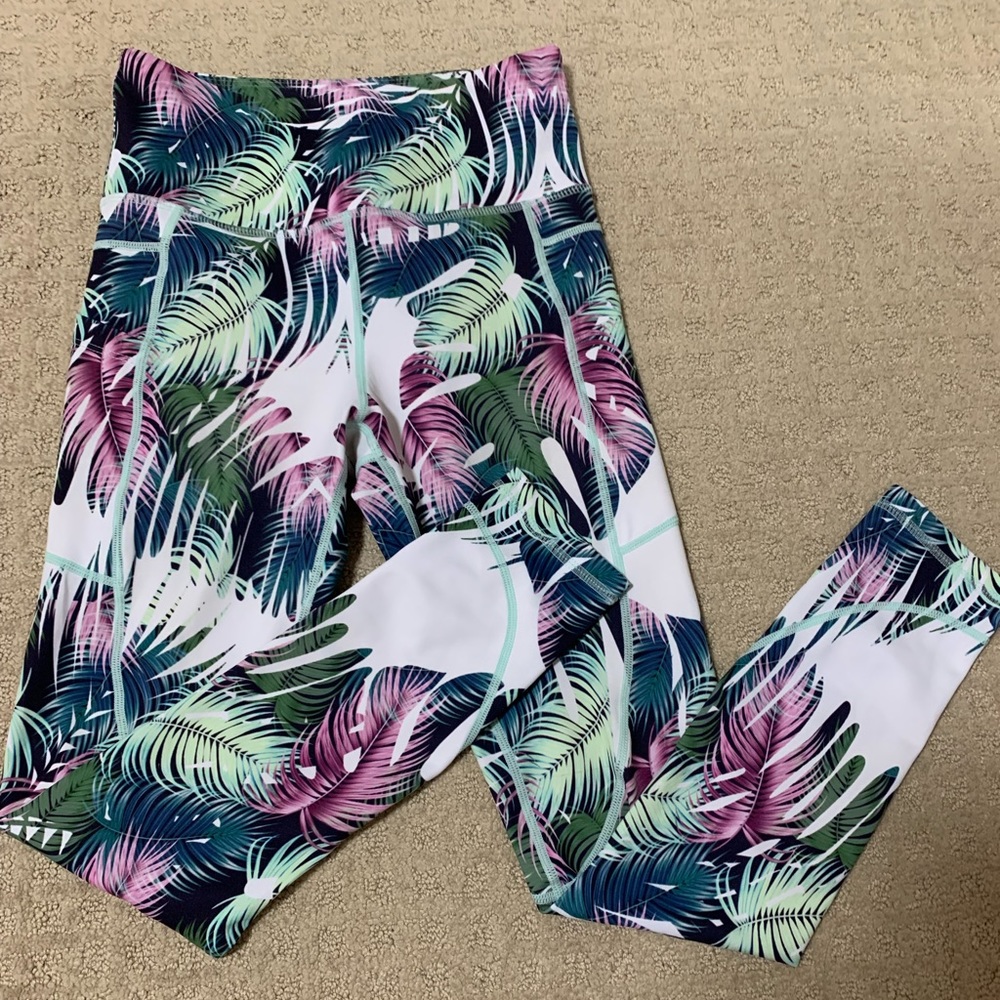 Zyia palm leaves pocket leggings